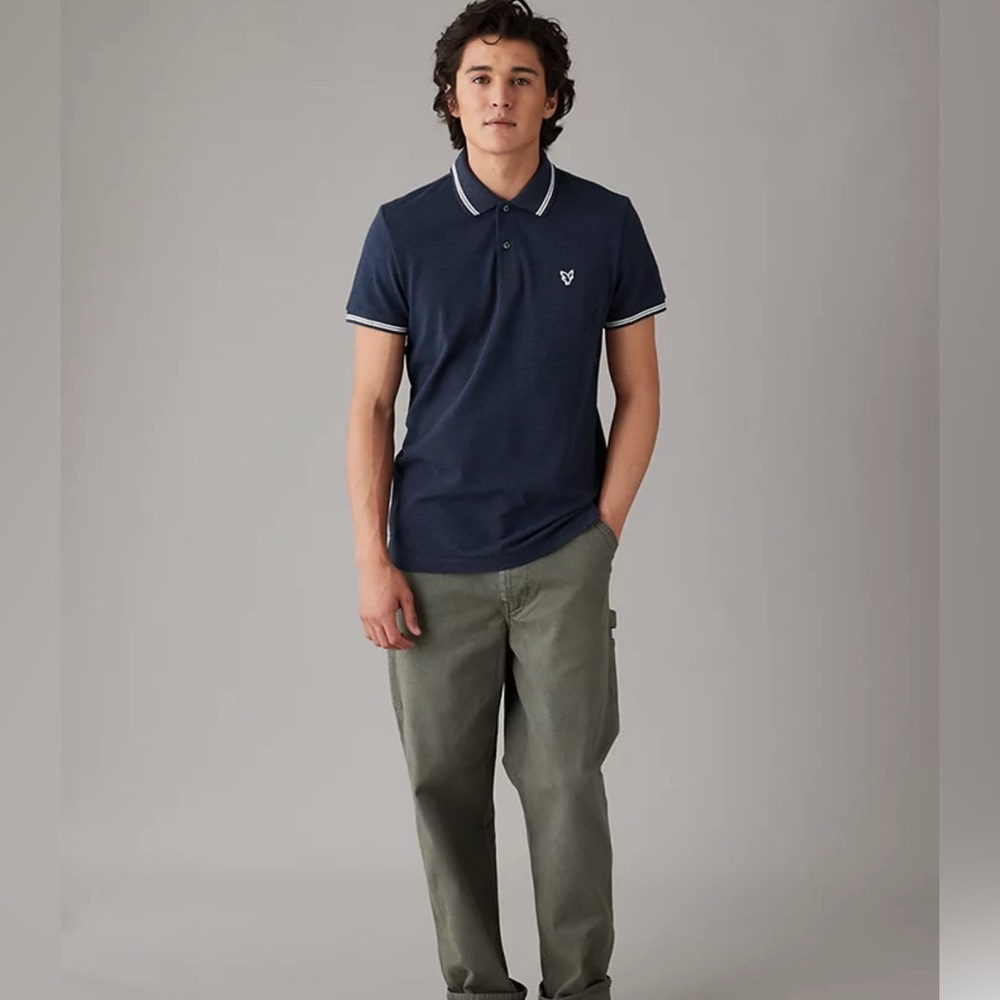 AE Slim Fit/Coups Ajustee Navy stripe Polo Shirt in Size L 💯 cotton - Picture 1 of 6